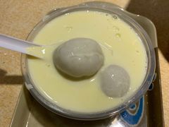 椰汁奶糊汤圆-百花传统甜品店(原址店)