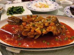松鼠桂鱼-梅龙镇酒家(南京西路总店)