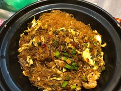 虾仁焖粉丝煲-红辣椒·川菜·火锅(张杨路店)