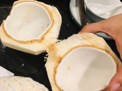 -东椰·海南椰子鸡火锅(朝阳门店)