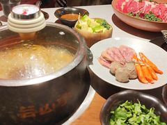 -芸山季·云南山珍菌火锅(人民广场来福士店)