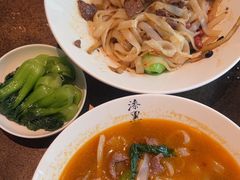 -漆黑觉米粉(三里屯店)