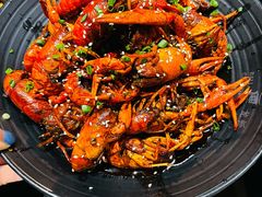 -巴厘龙虾·榜首油焖大虾(音乐学院·沿江酒馆店)