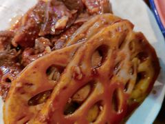 -爆炸头阿姨小四川正宗川味小吃(无任何分店)
