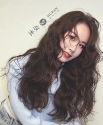 -沐染造型专业烫发染发