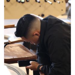 -海文先生国潮烫染男士理发馆