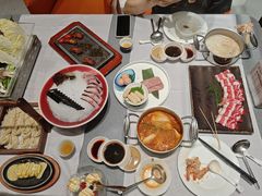 -红鼎豆捞·非遗鲍皇汤火锅(宝丰路店)