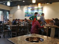大堂-肖肖酸萝卜鱼火锅(总店)