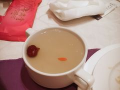-鱼翅楼·津派砂锅鱼翅(水上公园店)