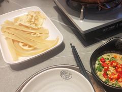 -椒椒铜炉火锅鸡(天马店)