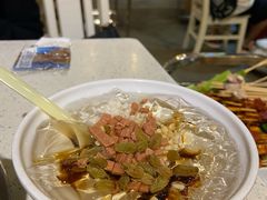 红糖冰粉-钢管厂歆瑞源油卤串串香(春熙路太古里店)