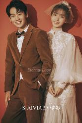 -雪中彩影婚纱摄影·微光艺术中心