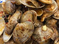 -江城燕子大排档(江汉路步行街店)