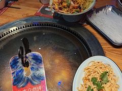 -山河屯铁锅炖·非遗东北菜(南山店)