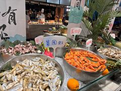 -飨食汇全日制餐厅·昆山皇冠假日酒店(九方店)