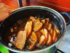 -梁阿婆廿年老牌扣肉糯米饭