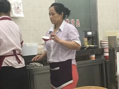 -珊珊小笼馆(仙霞路店)