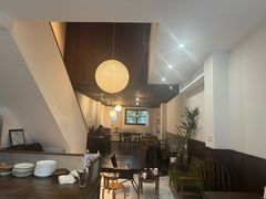 -HOLIDAY休日(后田垟巷店)