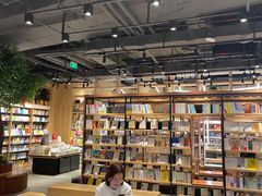 -覔书店(壹方城店)