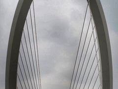 -南京眼步行桥
