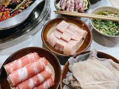 屠场毛肚-正贰捌经重庆老火锅(建设路店)
