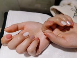 -悦指间美甲美睫
