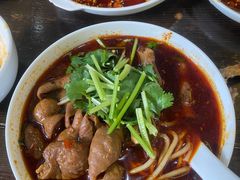 红烧牛肉面加肥肠-牛王庙(龙华花园店)