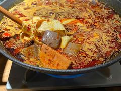 磁器口毛血旺-九锅一堂酸菜鱼(新南凯德直营店)