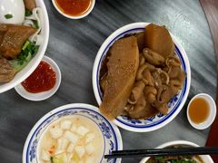 牛腩猪肠河粉-珍珍小食店(西华路店)