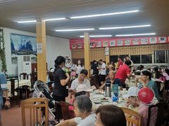 大堂-鹏城人家海鲜酒家·23年老字号(较场尾店)