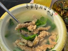 酥肉汤-张鲫鱼家常菜
