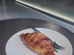 焦糖牛角包-RWORK·COFFEE(滨江店)