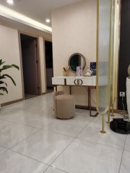 -伊姿衫日瘦 ·科技瘦身 ·纤体美妍