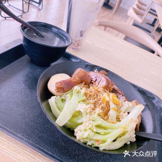 大头丫鸭肉面(蓝田分店)