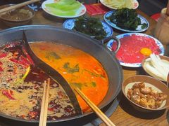 -萍姐火锅·公路夜市(武汉首店)