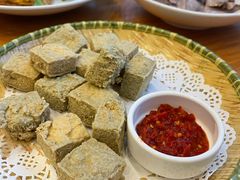 臭豆腐-侬佳蒸菜馆(听潮店)