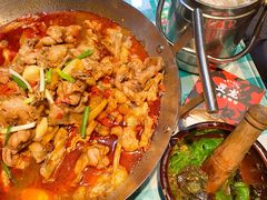-昱龙大盆牛蛙馆(三兴街总店)