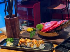 -洞庭洲·防空洞火锅·烧烤·铜锅涮肉(新百广场店)