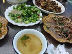 -墨江小城故事餐厅