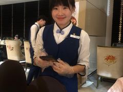 -朗丽兹餐厅