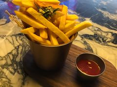 大蒜迷迭香薯条-人民咖啡馆(四行仓库店)