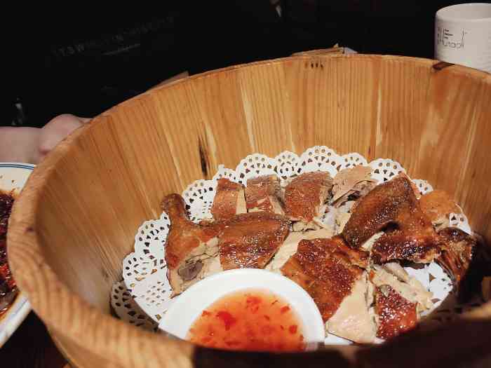 胡桃里音乐酒馆(河西店)-"菜品虽然不多,但口味总体感觉还不错,推荐.