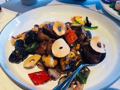 烧汁金菇牛柳粒-三号黄浦会Canton Table