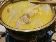 -关东小磨东北菜(漕河泾印象城店)