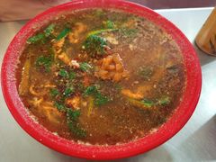双份肉丝面-易记皮肚面(明瓦廊店)