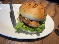 -必胜客(观海路店)