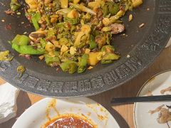 -聚鑫朋酸菜肥肠(文艺路口店)