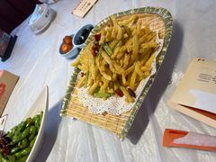 -肥肥虾庄·金牌油焖大虾(首义路店)