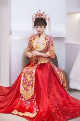 -洋洋婚纱品牌集合店
