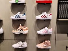 -adidas(印象城购物中心店)